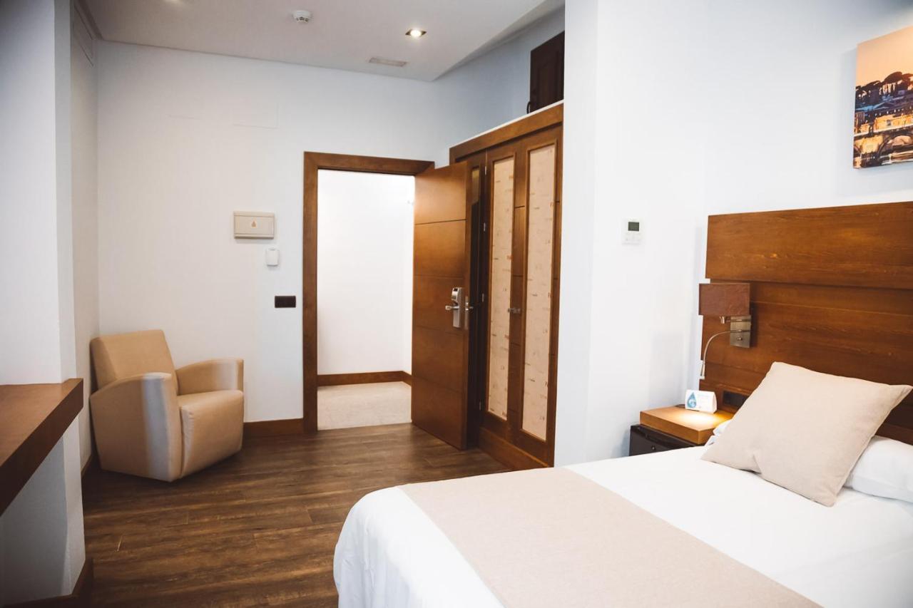 Ferreira Hostal Boutique Конил-де-ла-Фронтера Екстериор снимка